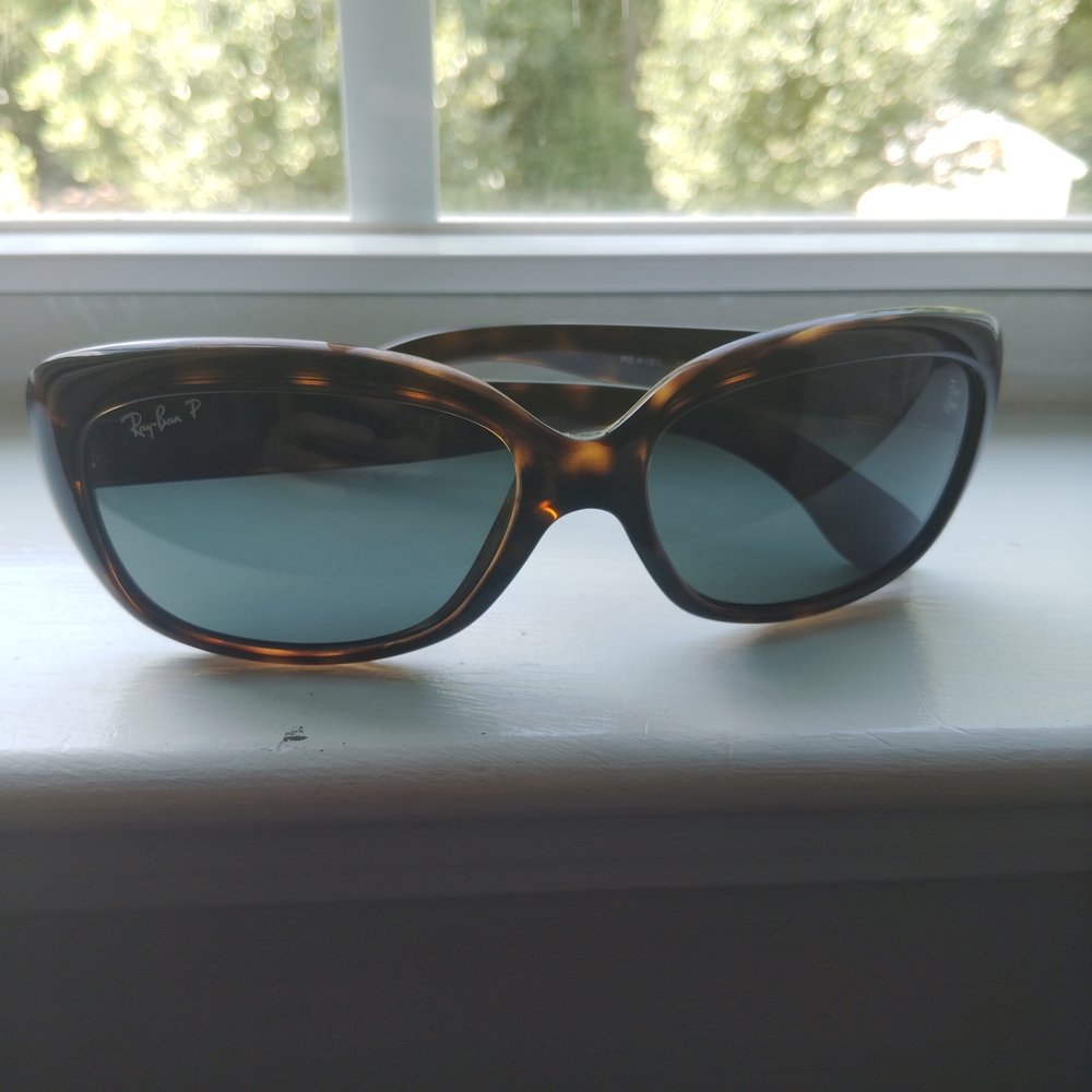 Ray-Ban • Jackie Ohh Sunglasses - Picture 2 of 9